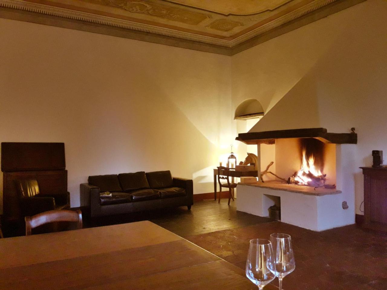צ'רטאלדו Agriturismo Villa Gorgognano מראה חיצוני תמונה